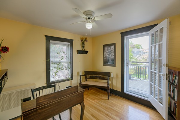 15 Edgebrook Road Boston, MA 02132 - Photo 10 of 15 Gallery Image 10
