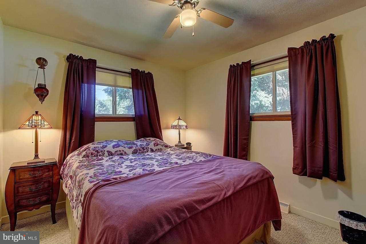1301 Wogan Road York, PA 17404 - Photo 15 of 27