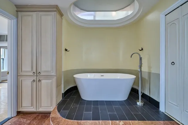 $6,500 | 34 Yarmouth Street, Unit 4, Boston, MA 02116