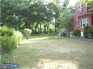 355 Warren Road Hatboro, PA 19040 - Photo 2 of 4 Gallery Image 2