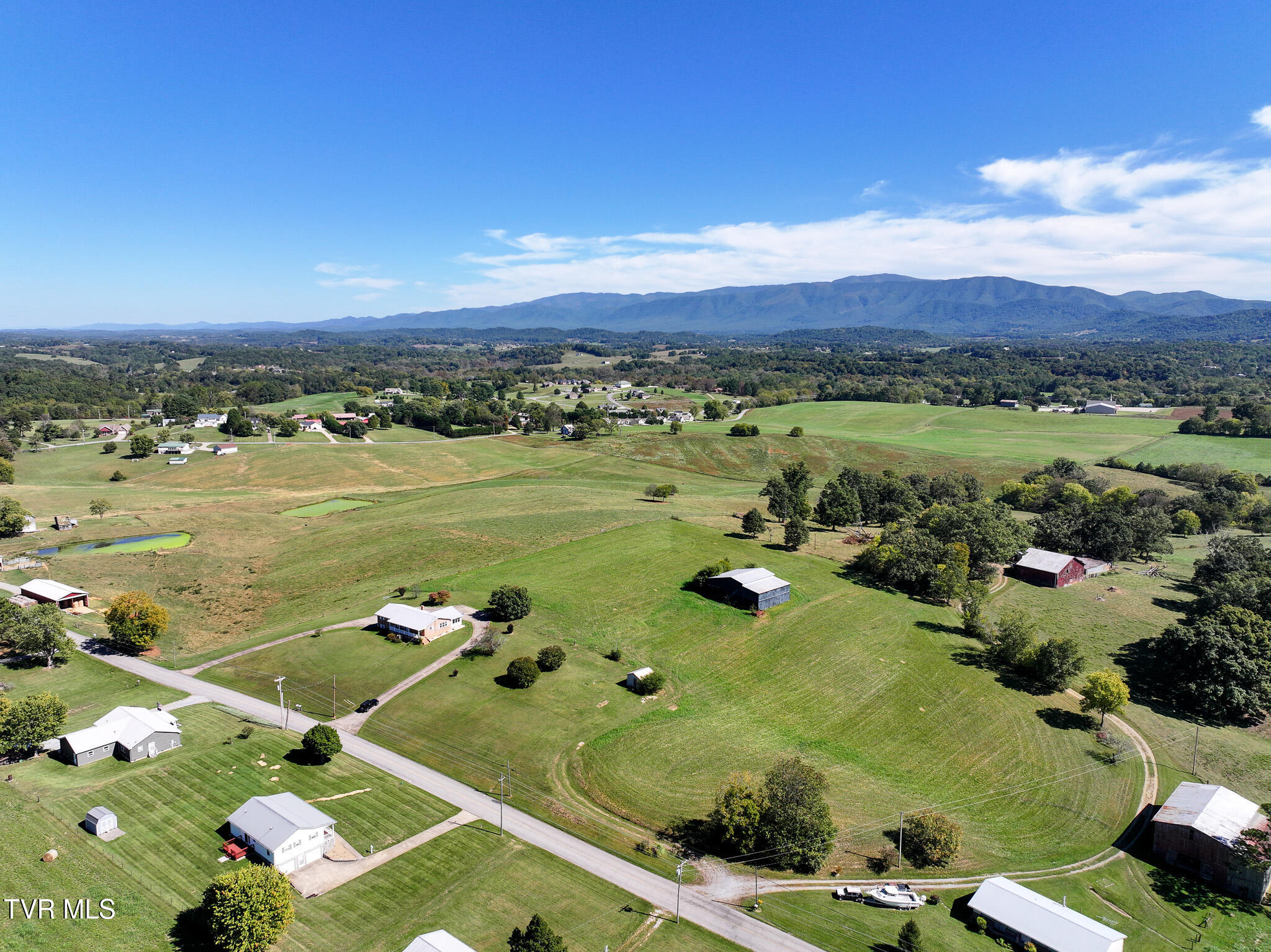 575 West Allens Bridge Road Greeneville, TN 37743 - Photo 45 of 70 DJI_20261005143415_0944_D