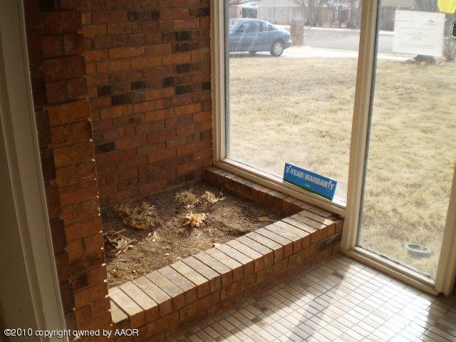 2706 Emory Drive Amarillo, TX 79110 - Photo 9 of 9 sunroom