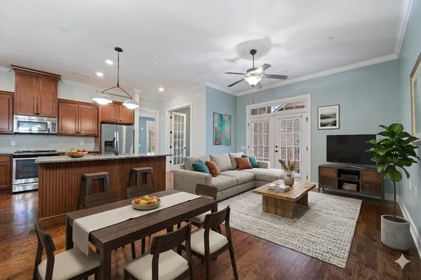 $675,000 | 6000 Keats Street, Unit 102, Franklin, TN 37064