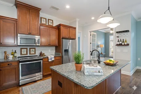 $665,000 | 6000 Keats Street, Unit 102, Franklin, TN 37064