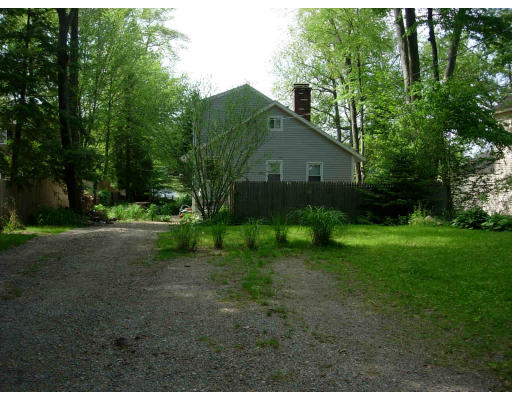 110 Gregory Island Road Hamilton, MA 01982 - Photo 3 of 6 Gallery Image 3