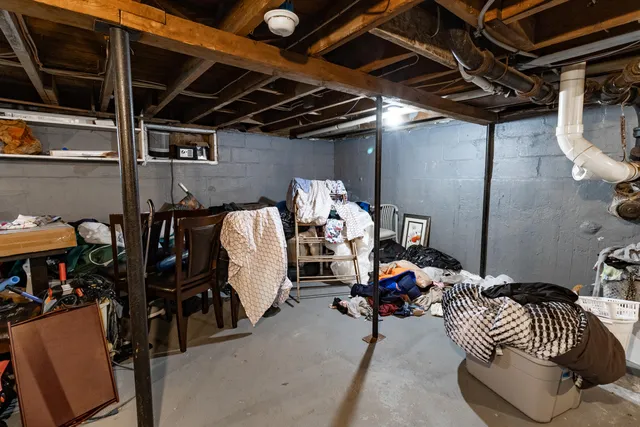 $255,000 | 867 Minot Avenue, Auburn, ME 04210