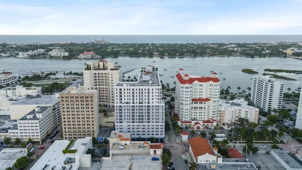 $2,500 | 255 Evernia Street, Unit 1518, West Palm Beach, FL 33401