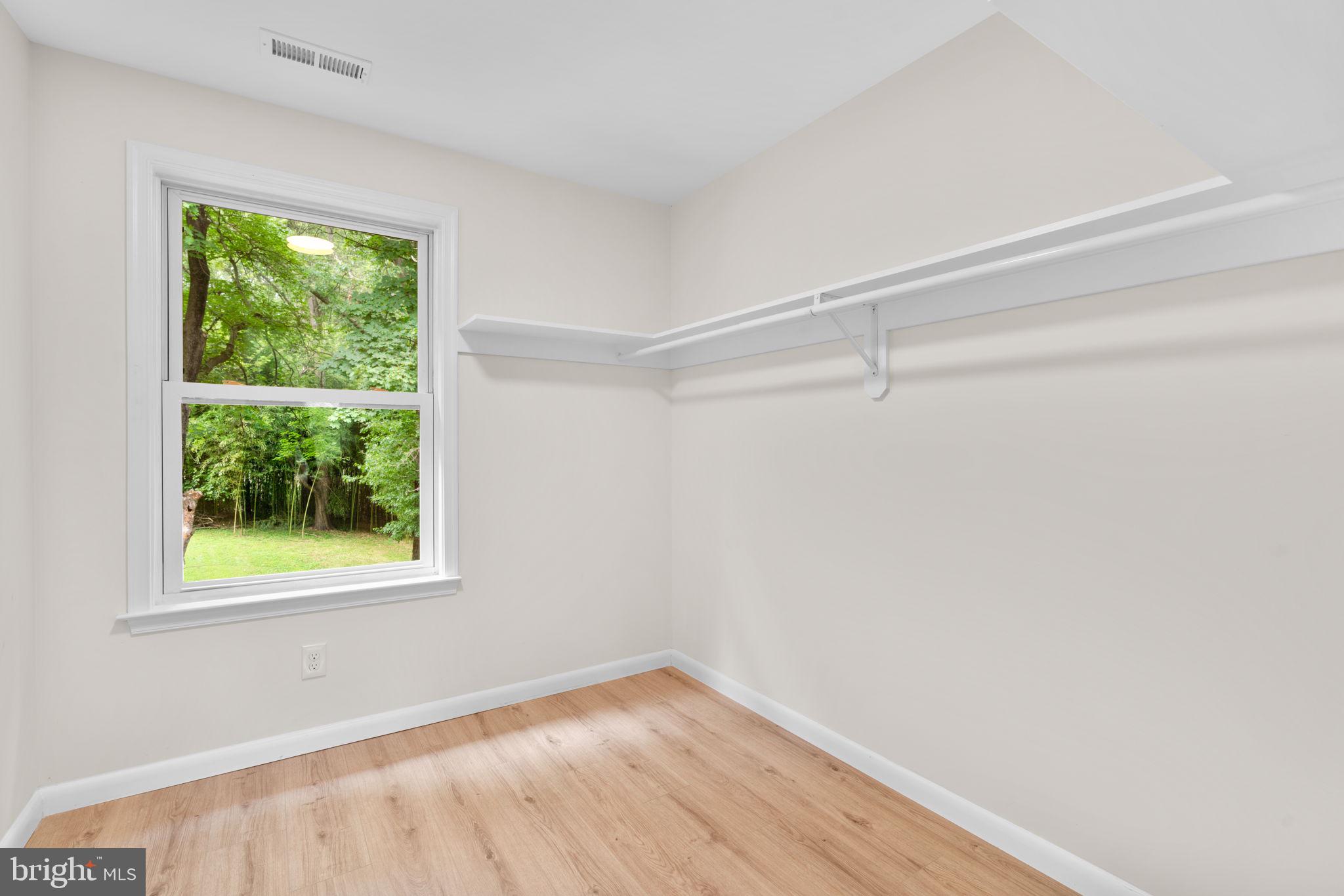 9926 Frederick Road Ellicott City, MD 21042 - Photo 25 of 50 Gallery Image 25