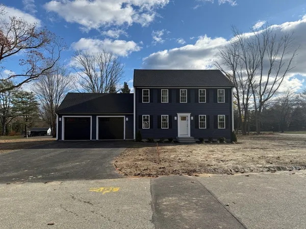 $779,000 | 1 Jennifer Circle, Bridgewater, MA 02324