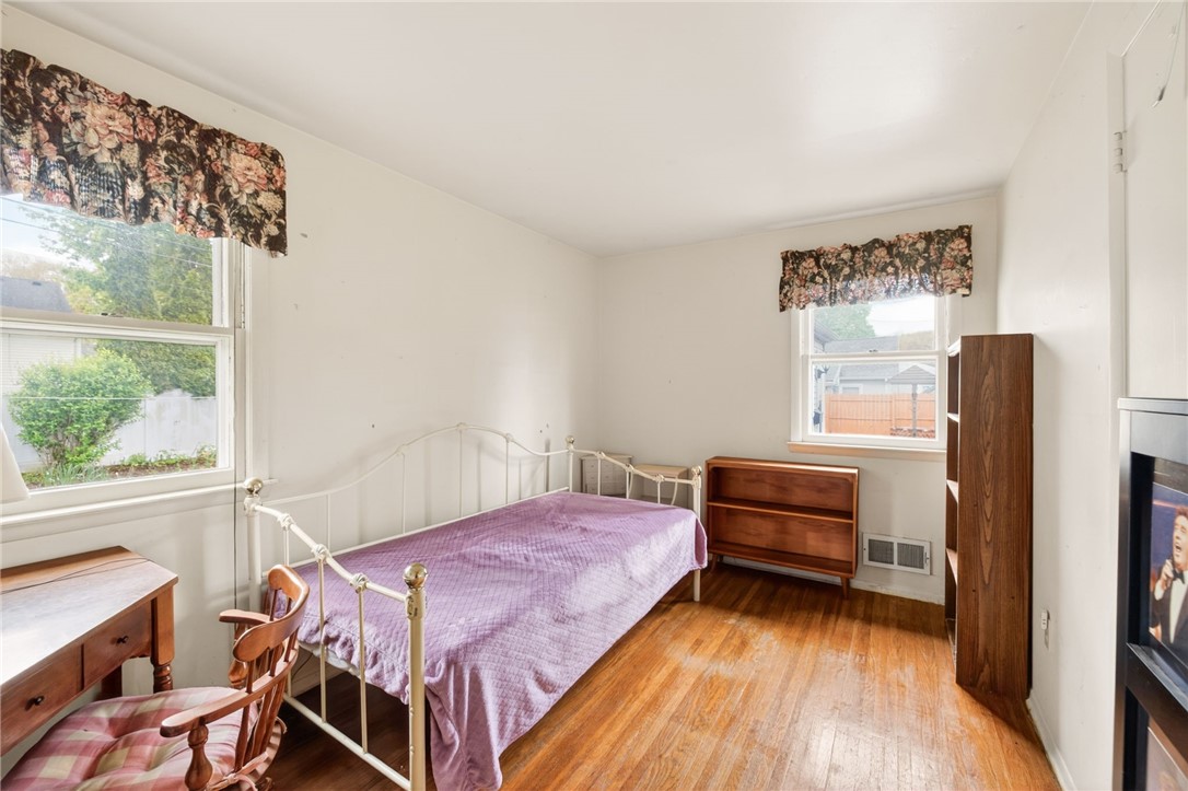 395 Brayton Road Greece, NY 14616 - Photo 12 of 20