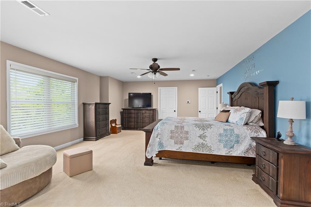 4015 North Main Street High Point, NC 27265 - Photo 29 of 45