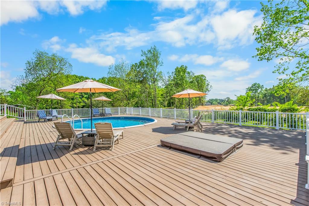 4015 North Main Street High Point, NC 27265 - Photo 39 of 45