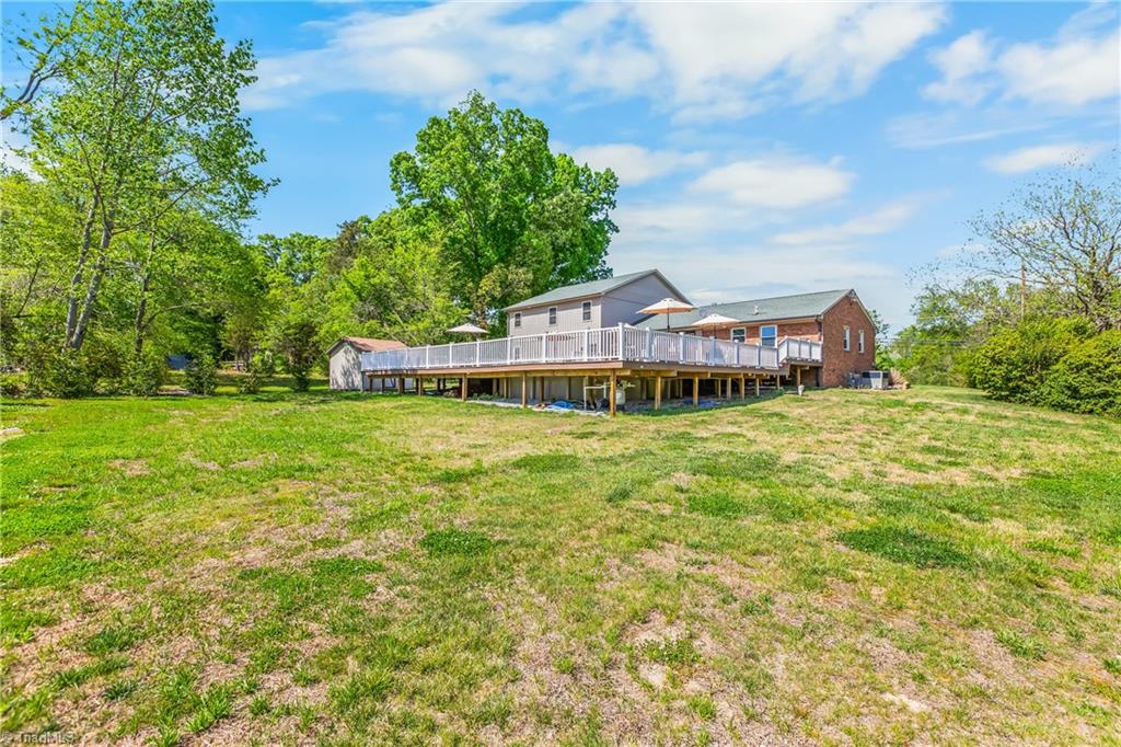 4015 North Main Street High Point, NC 27265 - Photo 43 of 45 A nice back yard
