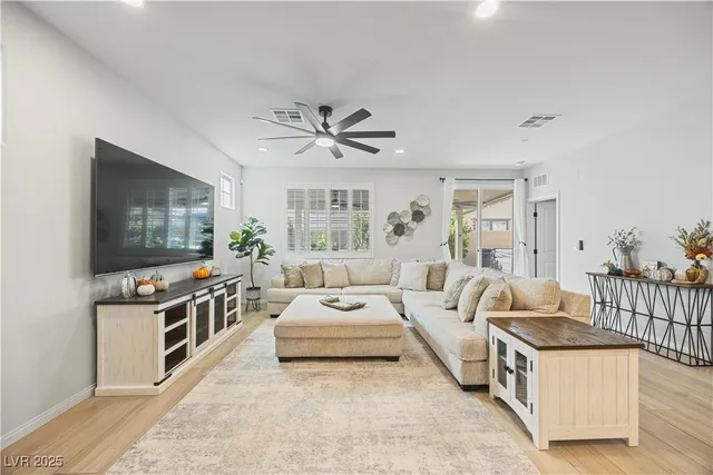 $549,999 | 10941 Oregano Avenue, Las Vegas, NV 89166