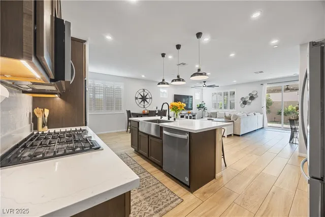 $549,999 | 10941 Oregano Avenue, Las Vegas, NV 89166