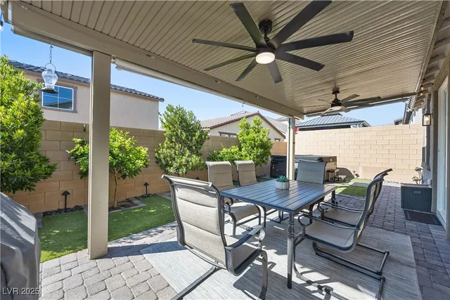 $549,999 | 10941 Oregano Avenue, Las Vegas, NV 89166