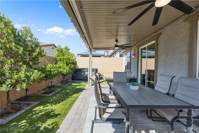 $549,999 | 10941 Oregano Avenue, Las Vegas, NV 89166