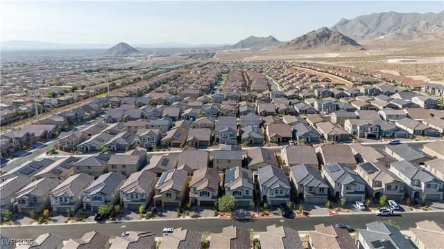 $549,999 | 10941 Oregano Avenue, Las Vegas, NV 89166