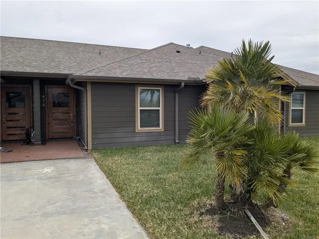 $1,900 | 5375 County Road 73A, Unit B25, Robstown, TX 78380