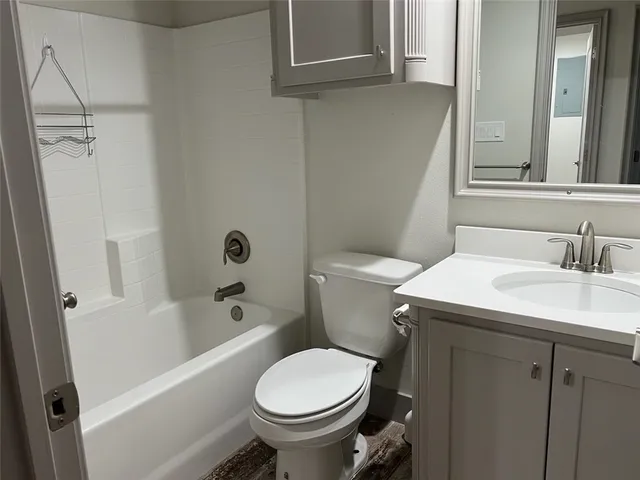 $1,900 | 5375 County Road 73A, Unit B25, Robstown, TX 78380