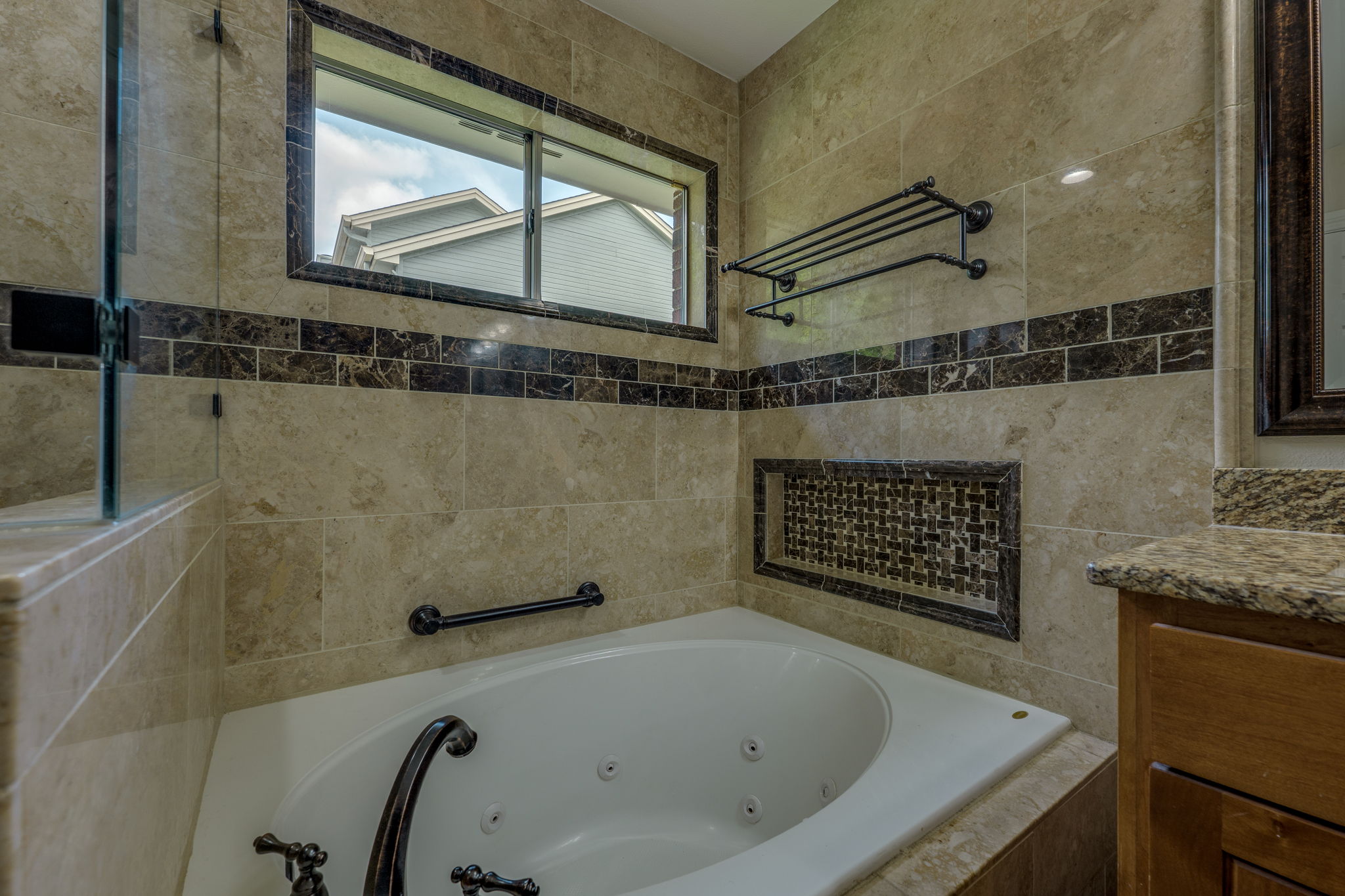 6613 Bramber Lane Austin, TX 78754 - Photo 24 of 39