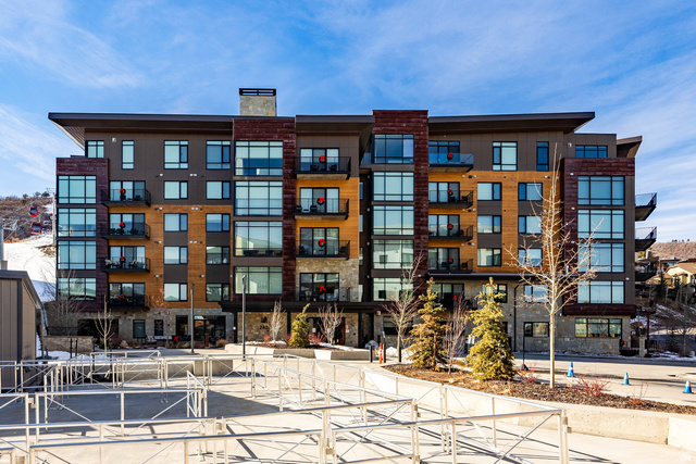 2431 West High Mountain Road, Unit 301 Park City, UT 84098 - Photo 41 of 47