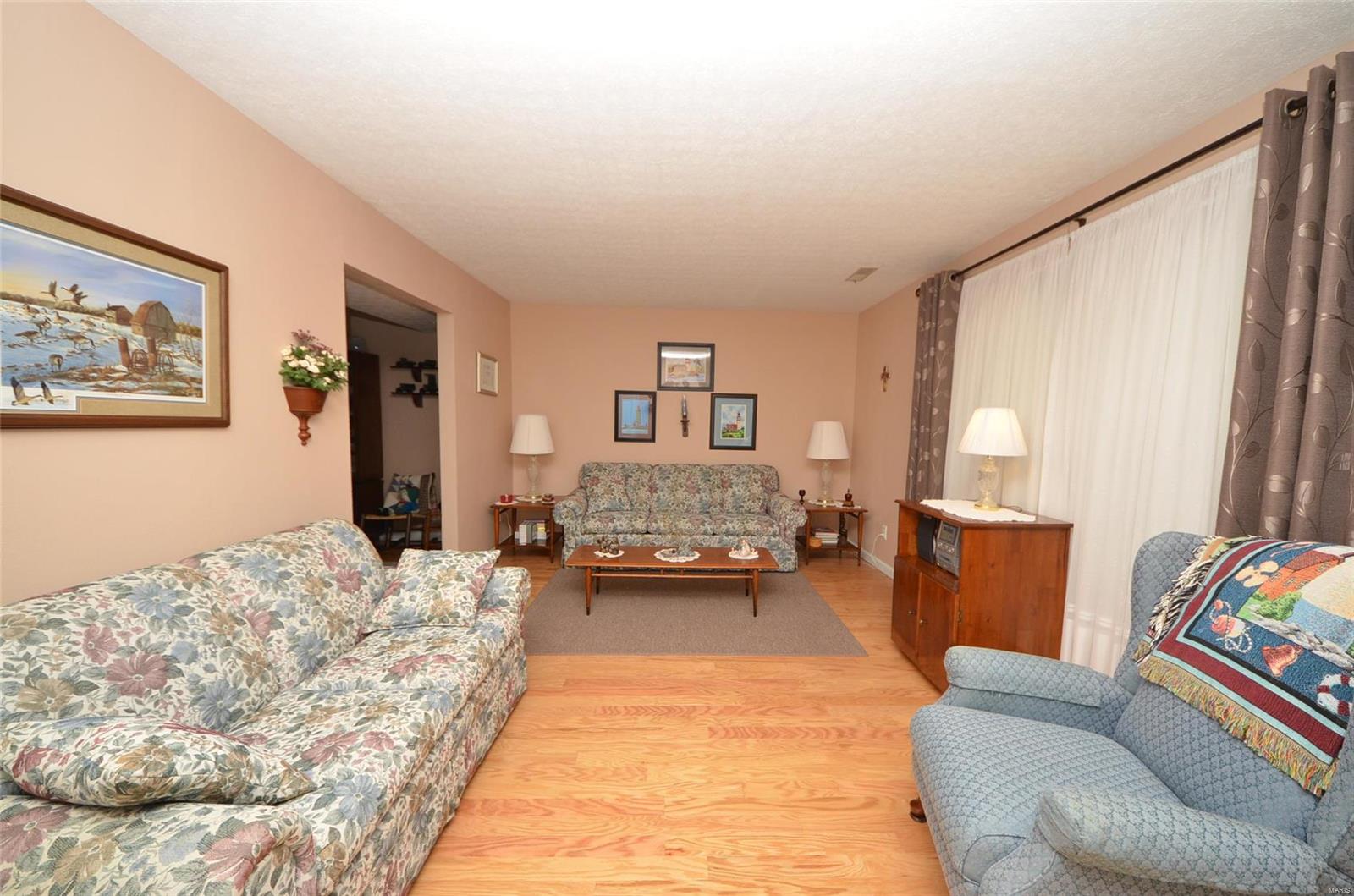 9034 Hawk Road Nashville, IL 62263 - Photo 12 of 28