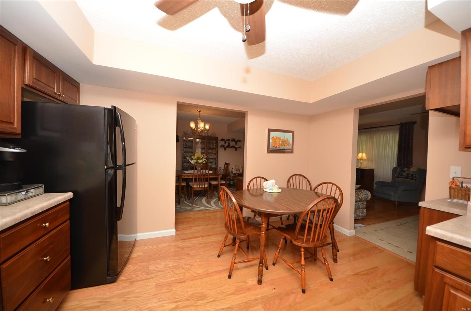 9034 Hawk Road Nashville, IL 62263 - Photo 17 of 28