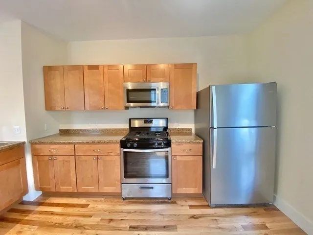 $469,900 | 30 Cherry Street, Unit B, Northampton, MA 01060