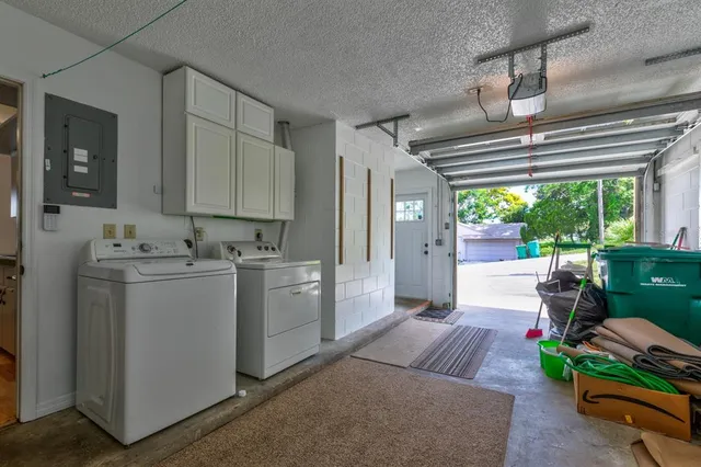 $399,000 | 1220 Country Club Road, Eustis, FL 32726