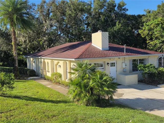 $399,000 | 1220 Country Club Road, Eustis, FL 32726