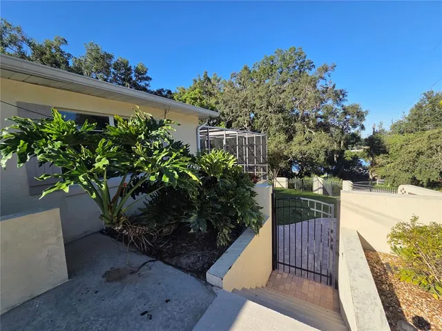 $399,000 | 1220 Country Club Road, Eustis, FL 32726