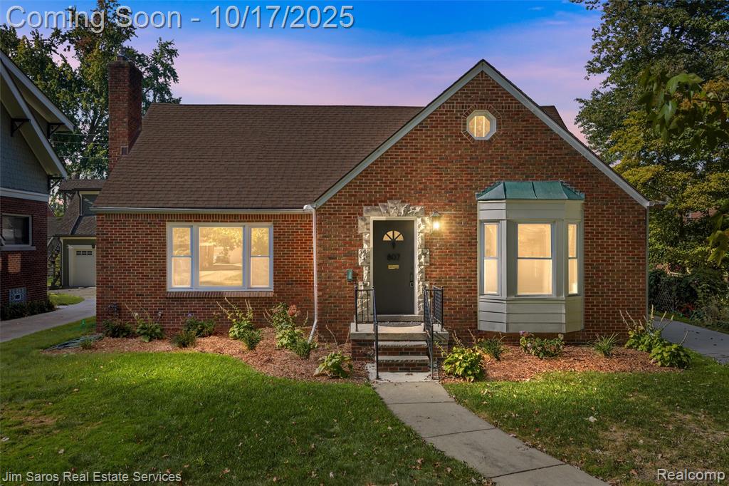 807 Barrington Road Grosse Pointe Park, MI 48230 - Photo 25 of 25