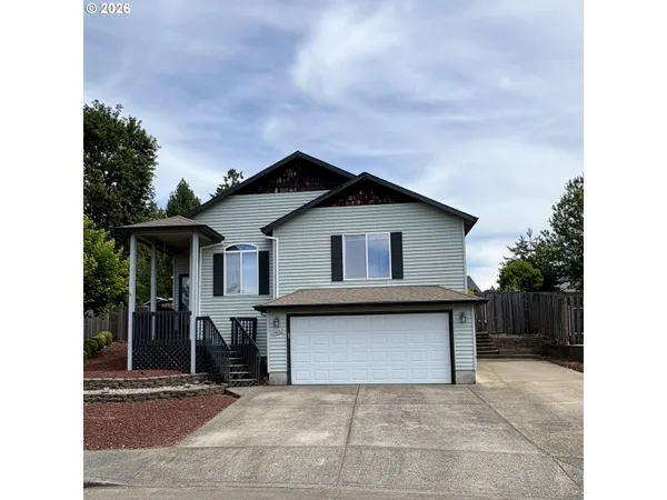 $545,000 | 15653 Jade Glen Avenue, Sandy, OR 97055