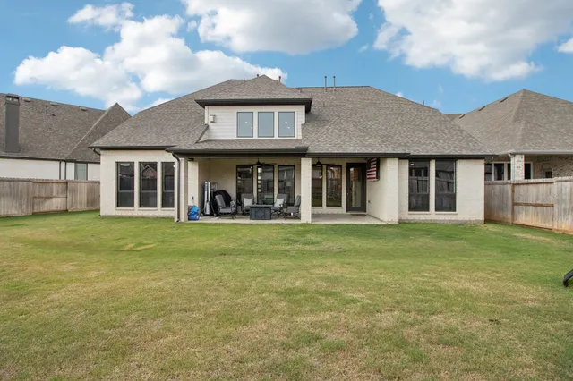 $789,000 | 29819 Autumn Maple Court, Fulshear, TX 77494