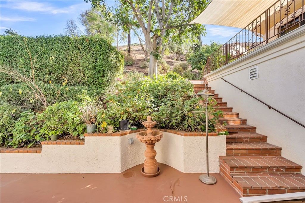 2572 Sunset Drive Riverside, CA 92506 - Photo 54 of 63 a view of a water fountain in the backyard of a house