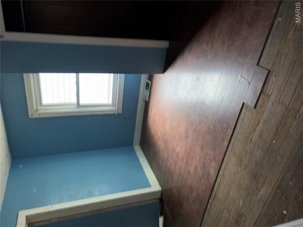 1129 Seiler Street Alton, IL 62002 - Photo 5 of 9