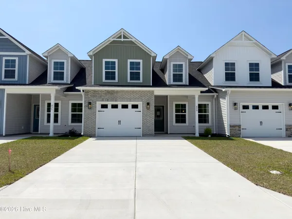$260,850 | 547 Timbercrest Circle, Bolivia, NC 28422