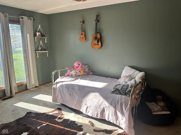 $374,900 | 45 West Flatwoods Road, Spencer, IN 47460