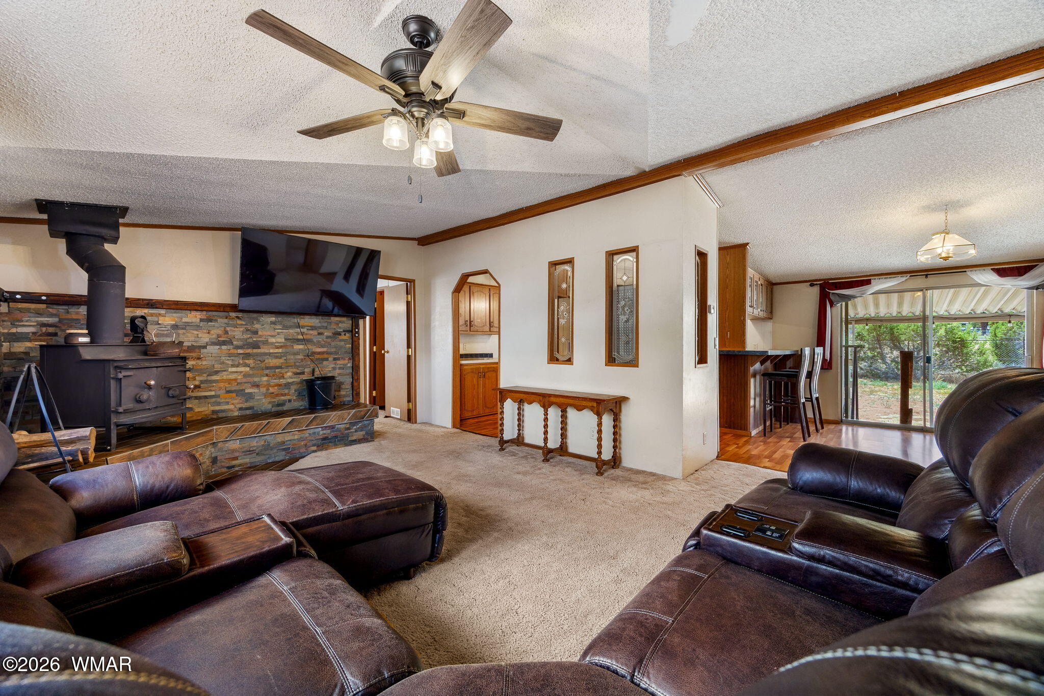 2163 Meadow Lane Overgaard, AZ 85933 - Photo 8 of 35