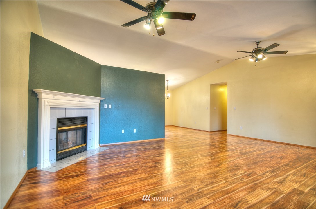 5911 Cherokee Loop Southeast Lacey, WA 98513 - Photo 4 of 25 Gallery Image 4
