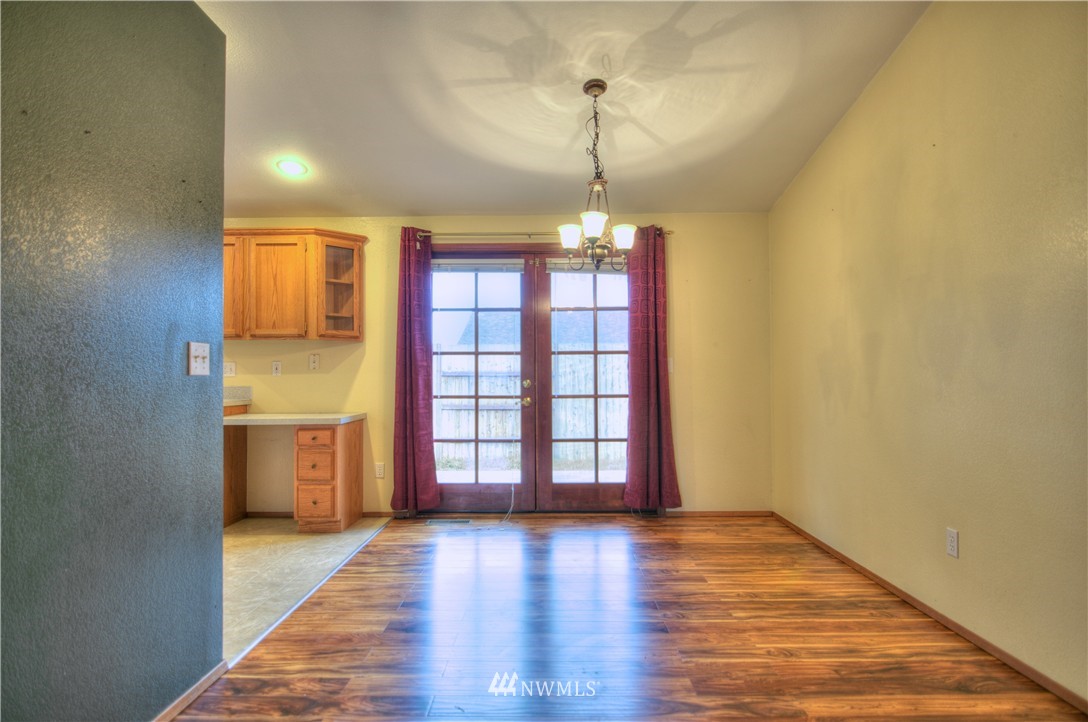 5911 Cherokee Loop Southeast Lacey, WA 98513 - Photo 5 of 25 Gallery Image 5