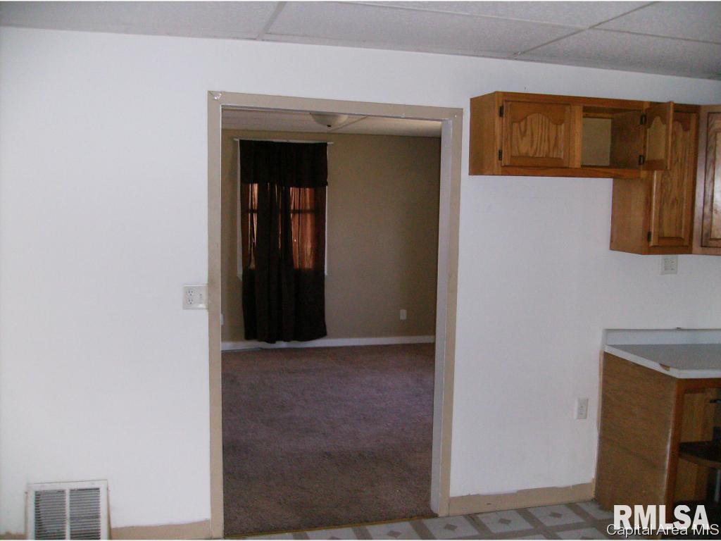 1020 East Enos Avenue Springfield, IL 62702 - Photo 9 of 9