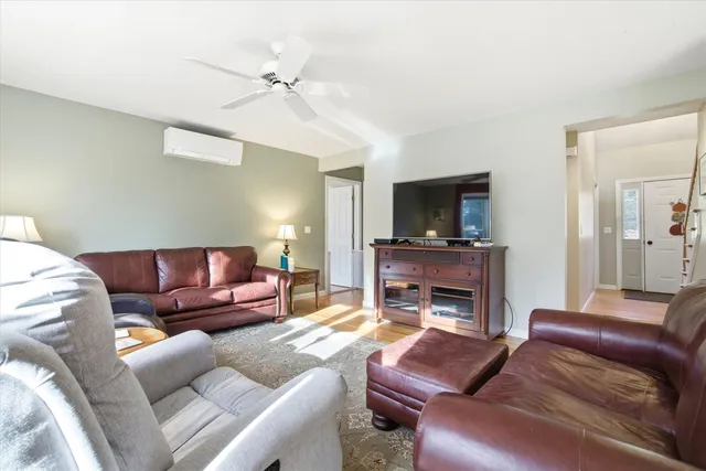 $625,000 | 611 North Pembroke Road, Pembroke, NH 03275