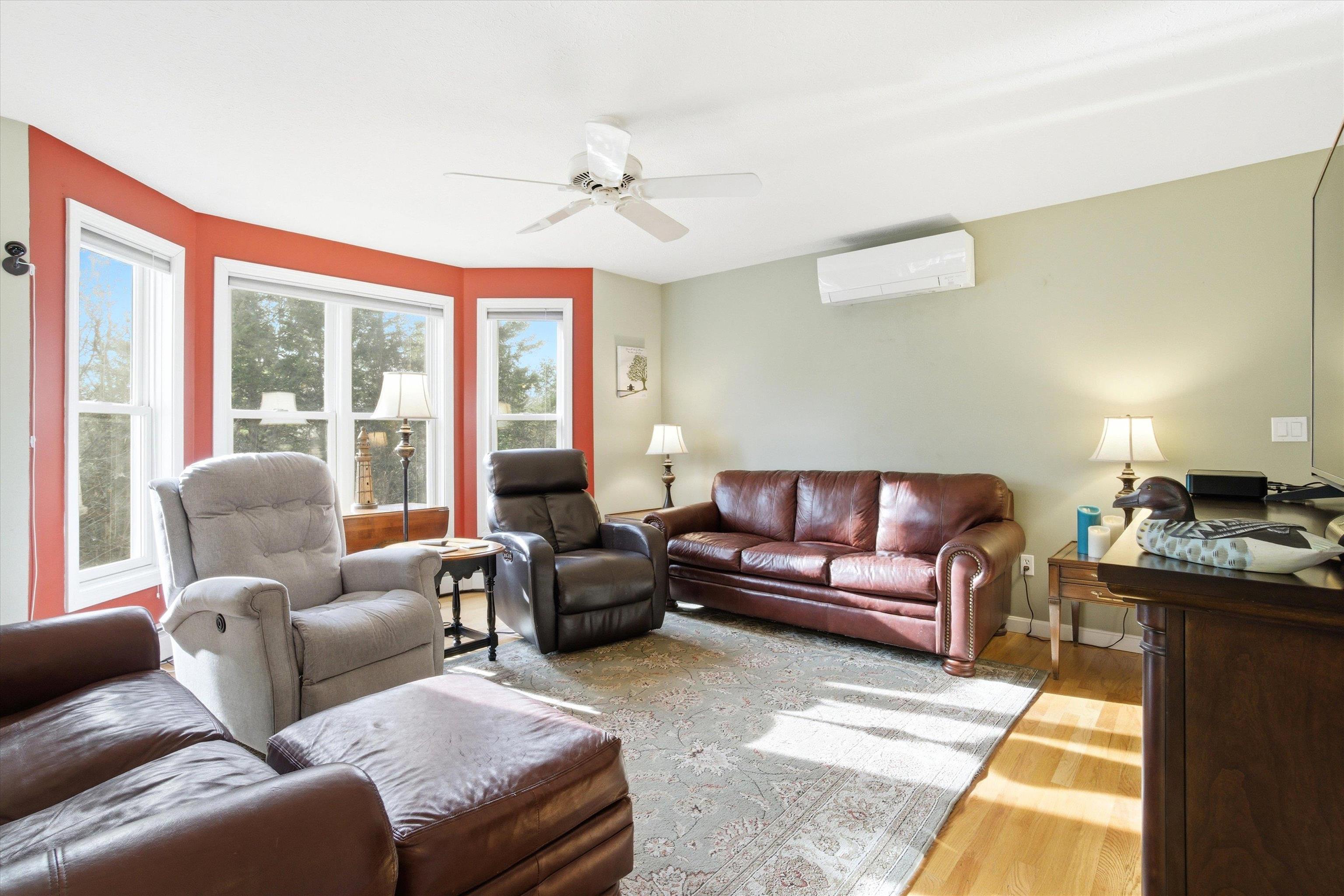 611 North Pembroke Road Pembroke, NH 03275 - Photo 14 of 49