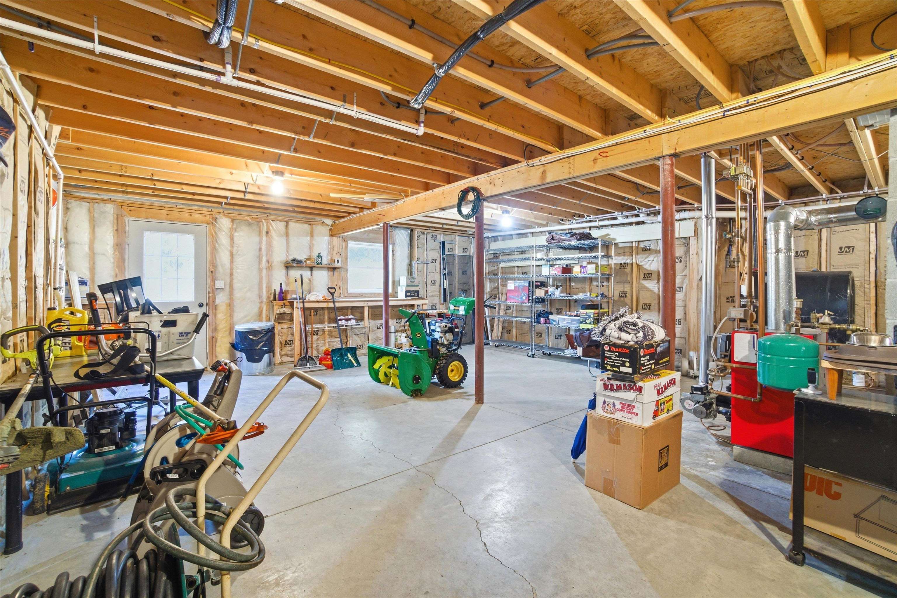 611 North Pembroke Road Pembroke, NH 03275 - Photo 34 of 49