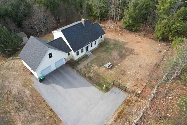 $625,000 | 611 North Pembroke Road, Pembroke, NH 03275