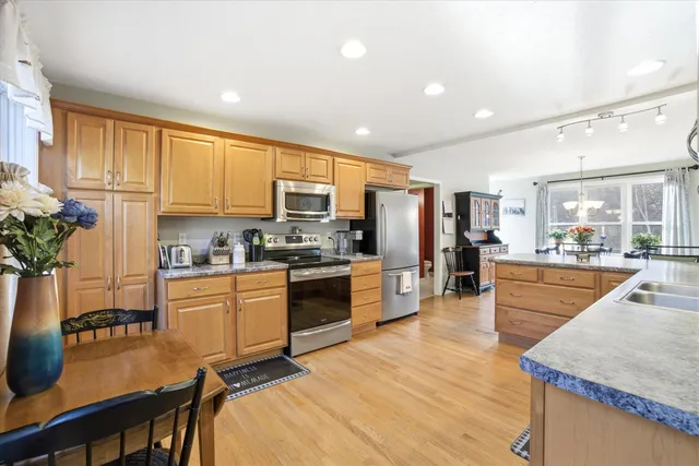 $625,000 | 611 North Pembroke Road, Pembroke, NH 03275