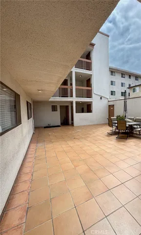 $639,000 | 665 West 24th Street, Unit 208, San Pedro, CA 90731
