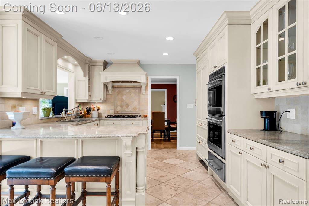 2620 Wendover Road Bloomfield Hills, MI 48302 - Photo 13 of 56